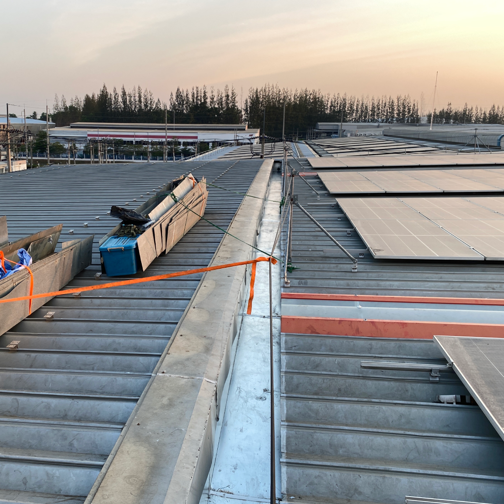 บริการซ่อมรางน้ำโรงงาน ซ่อมรางน้ำโกดัง เปลี่ยนรางน้ำ ครบวงจร