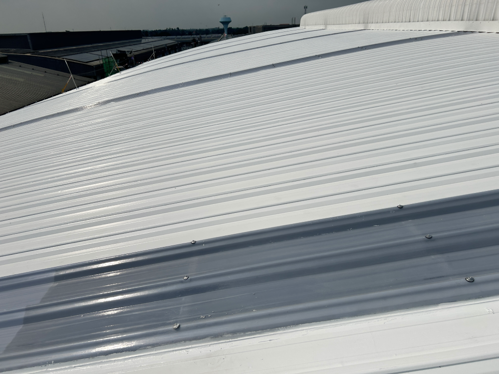 พ่นสีกันซึมสะท้อนความร้อน