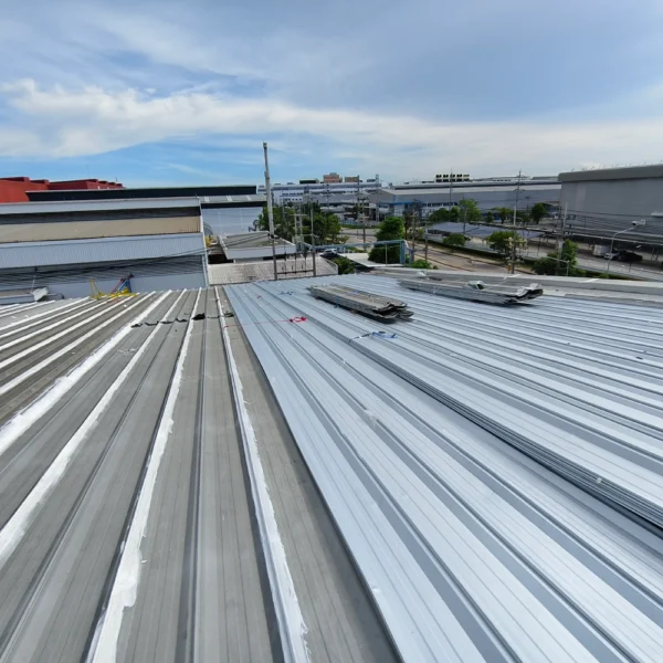 เปลี่ยนหลังคาเมทัลชีท 6 600x600